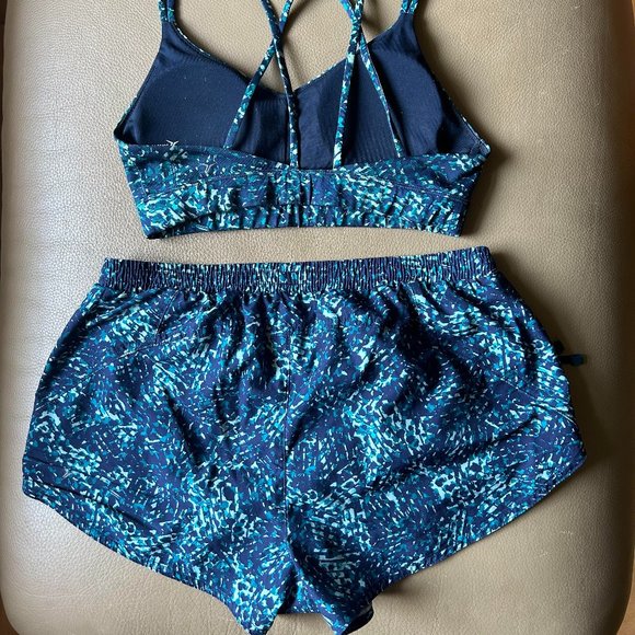 Old Navy Athletic Shorts - Picture 2 of 2